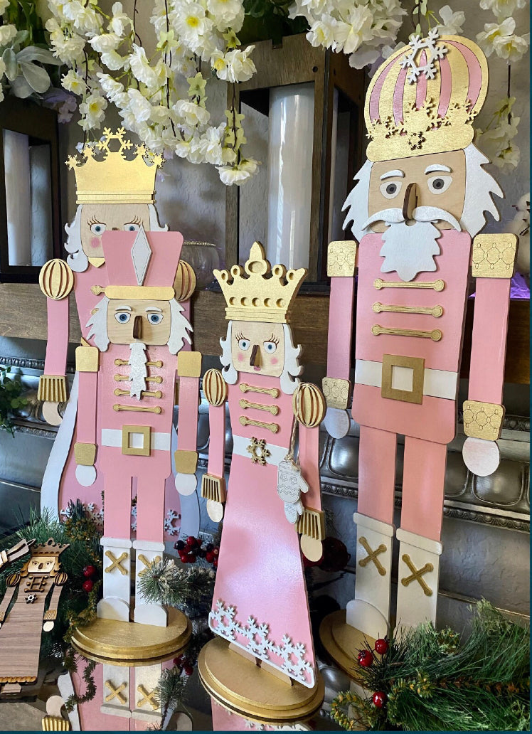 Nutcracker Family- Pre-Order