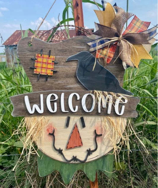 Reversible Scarecrow/Snowman Doorhanger