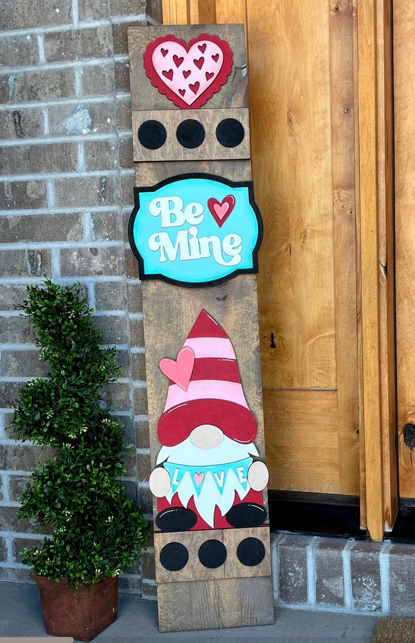 Interchangeable Porch Leaner