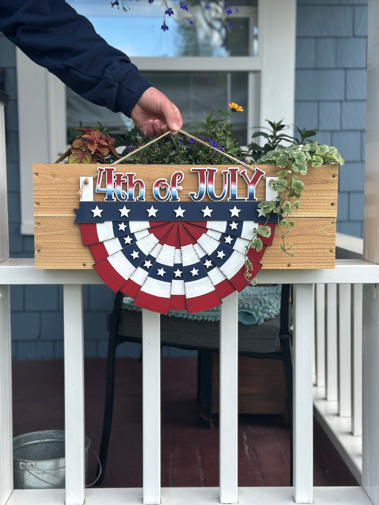 Patriotic Bunting Hanger