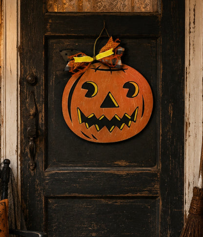 Vintage Inspired Pumpkin Doorhanger