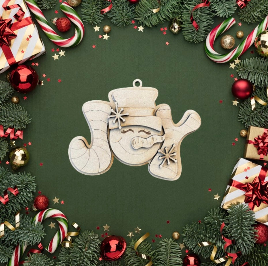 2025 DIY Holiday Ornament Bar