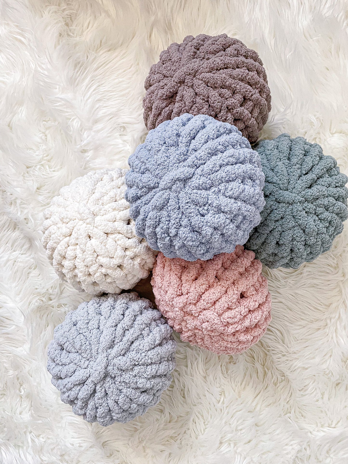Chunky Knit Pillow Workshop